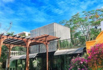 GIÁP QUẬN 7 Có Quán Cà Phê 